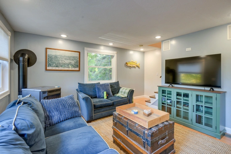 4 Bedrooms Cottage