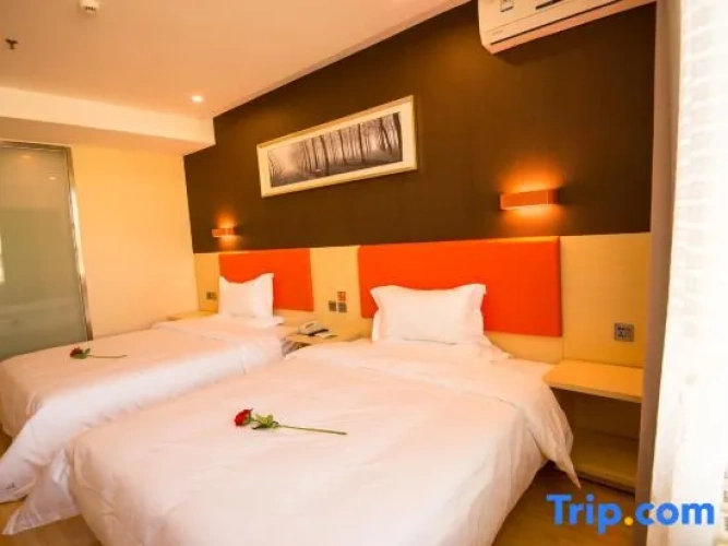 Economy Twin room