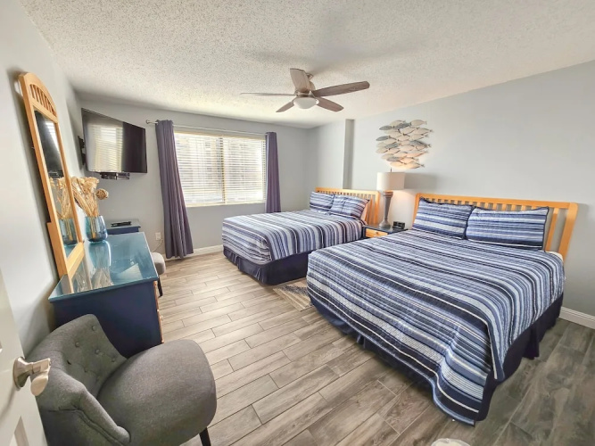 204b 2 Bedroom Condo