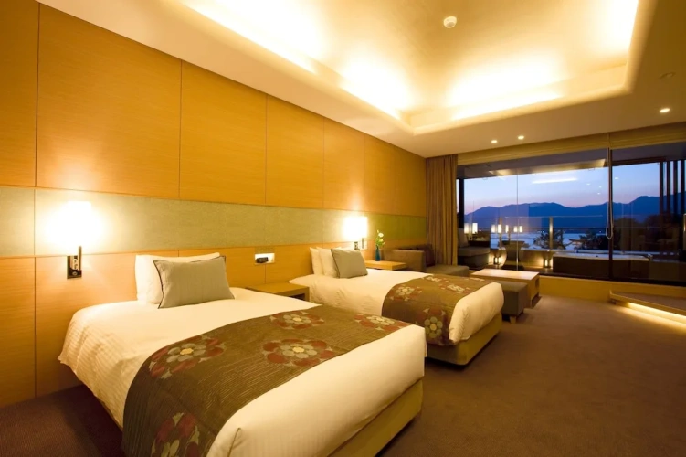 Japanese-Western Style Junior Suite with ocean view