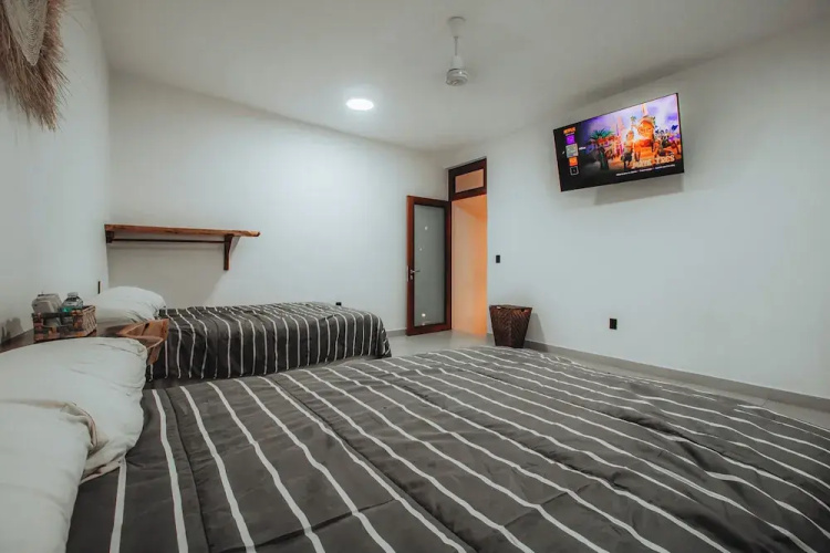 Casa Romira