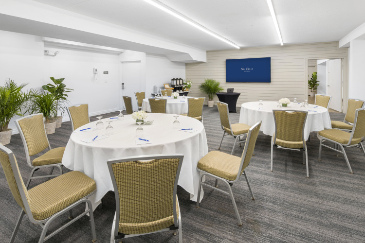 Sea Crest Beach Hotel photo 44