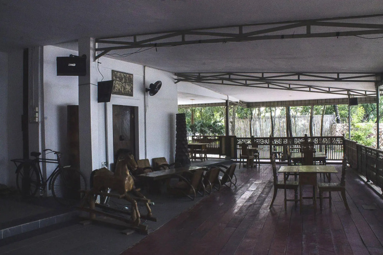 Kanaka Lake Villa