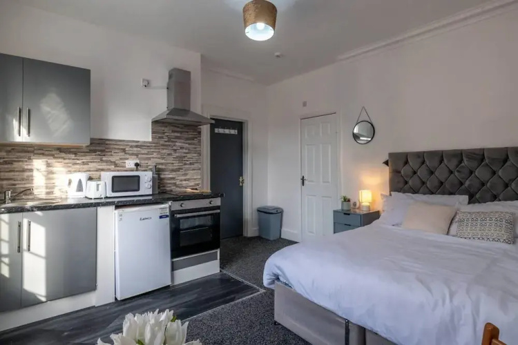 Lovely 2-bed Studio10 in Coventry