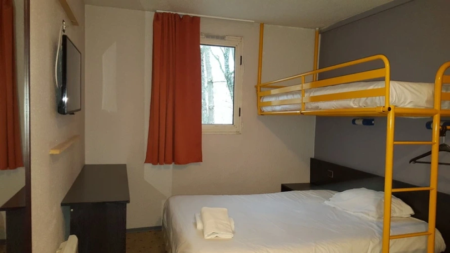 Standard Double room with view