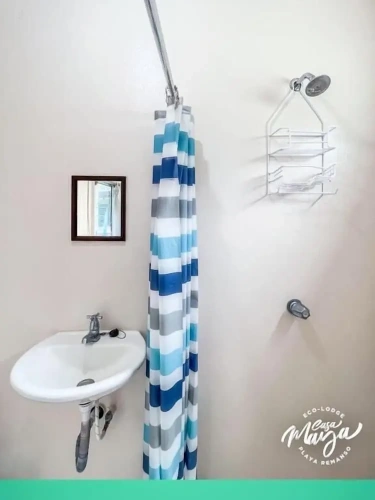 Economy Quadruple room beachfront