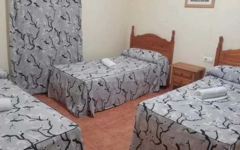 Standard Triple room with balcony