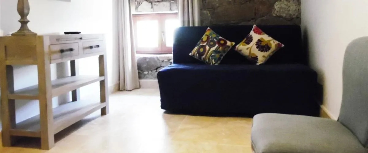 Şonef House Otel
