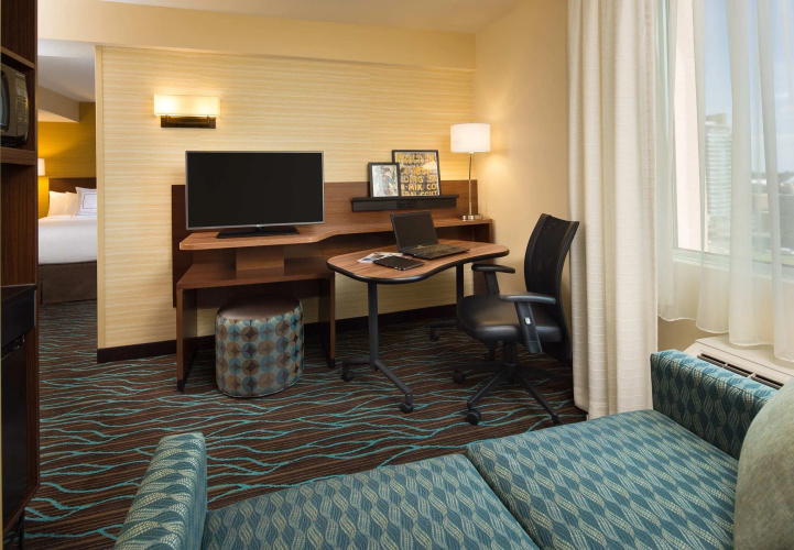 Fairfield Inn & Suites by Marriott Calgary Downtown
