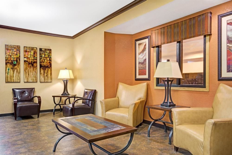 Super 8 Blaine/Mpls/St. Paul Area