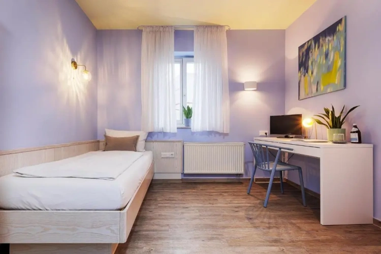 Standard Single room