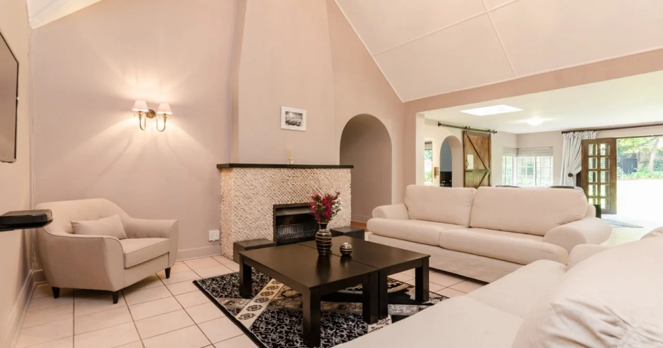 Englewold Manor Guest House