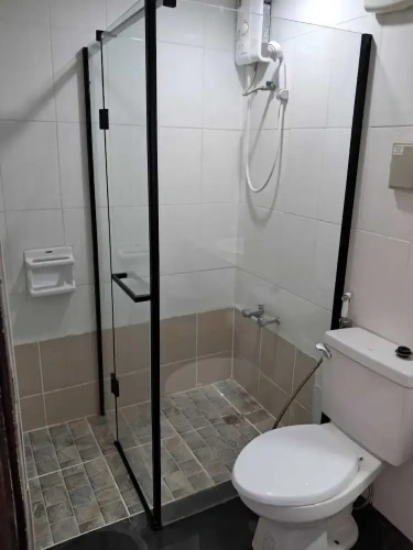 1 Bedroom Apartment with balcony and with mountain view