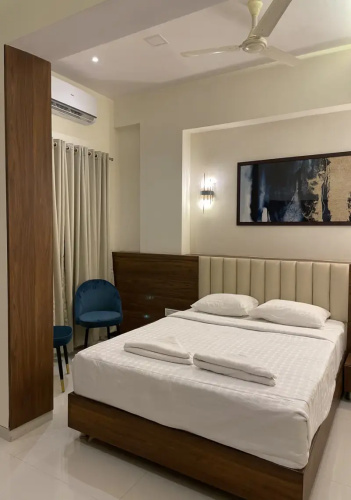 Blugent Residency