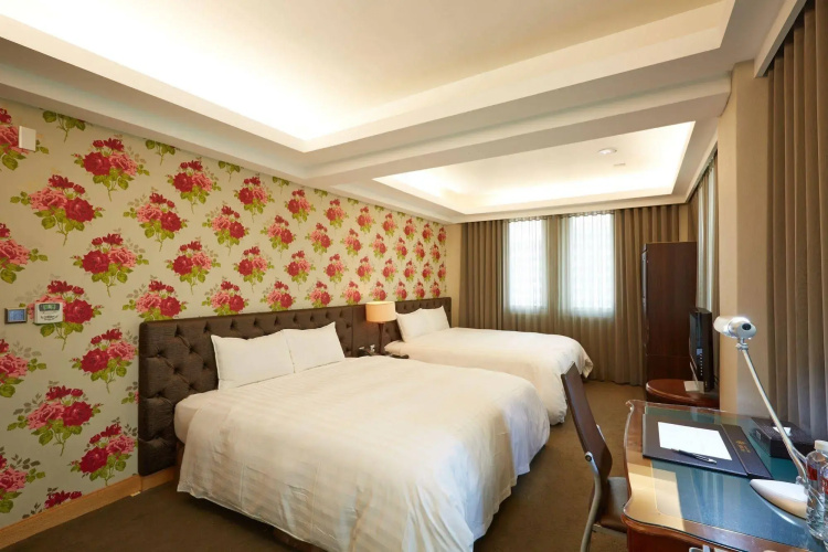 Hunt Champion Hotel
