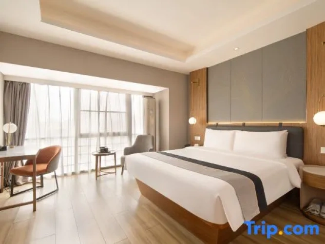 Standard Double room with view