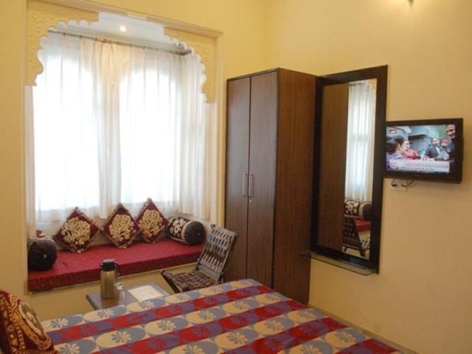 Deluxe room with lake view