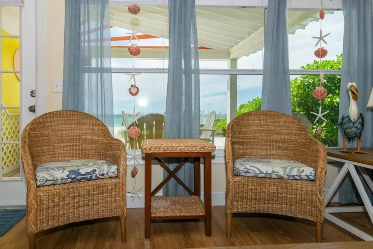 4 Beach Lovers - Unit 2