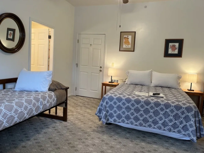 Standard Quadruple room