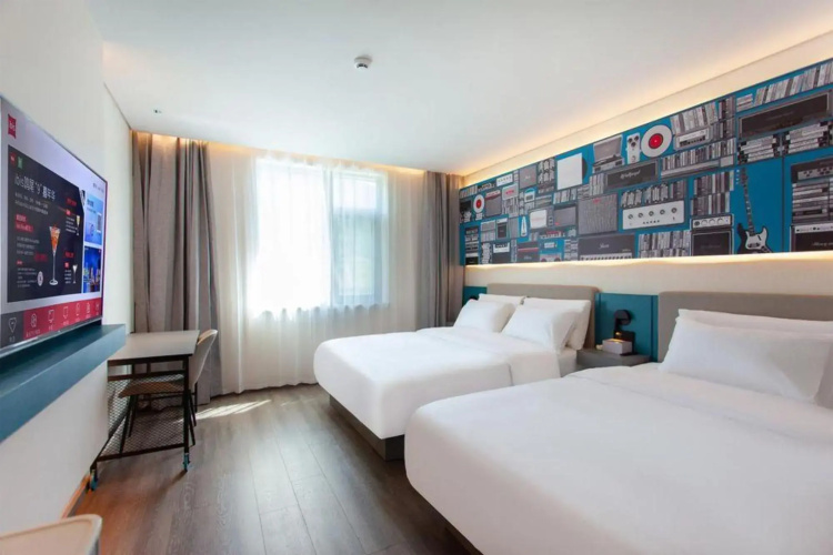 Ibis Hotel (Kangding Xinduqiao Branch)