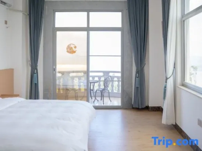 1 Bedroom Suite with sea view