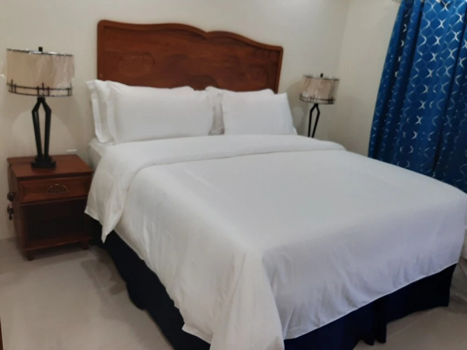 PeSheres Inn & Spa