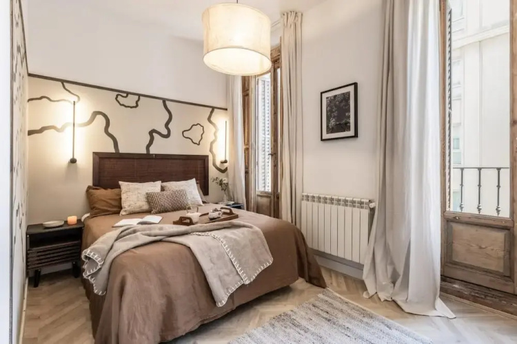Broto - 4 Bedrooms in Malasa a
