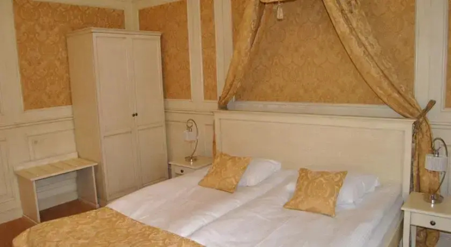 Hotel Anna