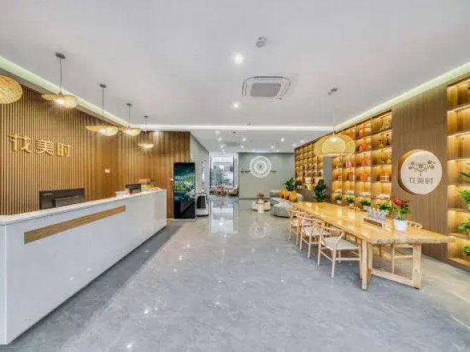 Feronia Hotel