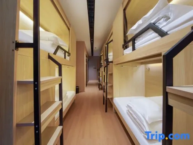 Bed in Dorm (female dorm)