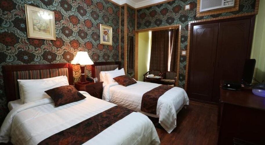 Moon Plaza HotelOver view