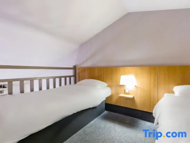 Classic Quadruple room