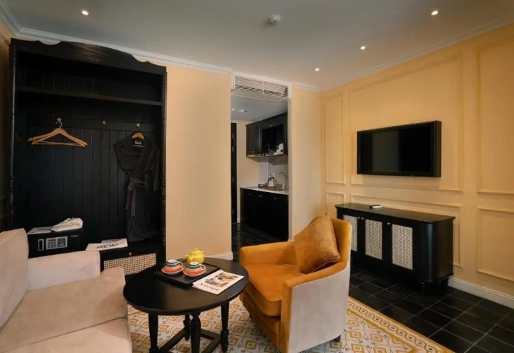 1 Bedroom Twin Apartment with city view