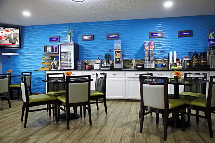 Express Inn Parsons