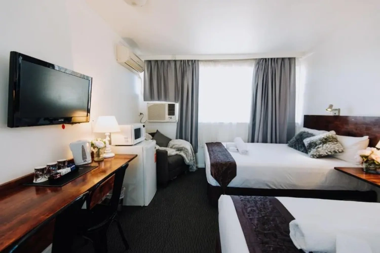Deluxe Triple room