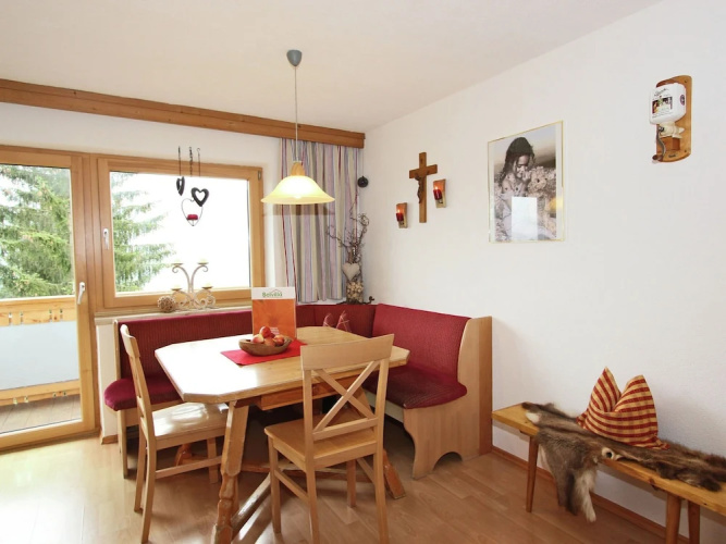 Apartment in Hippach With Mountain Views, Parking & Balcony