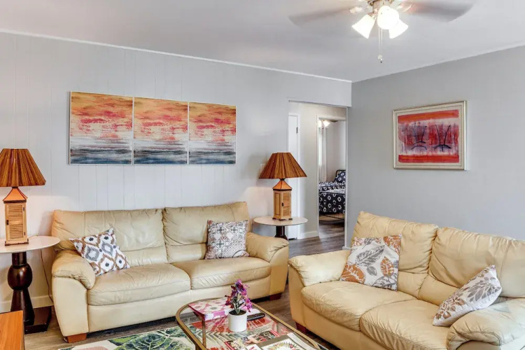 < 1 Mi to Dtwn Hilo: Comfy Condo w/ Pool Access
