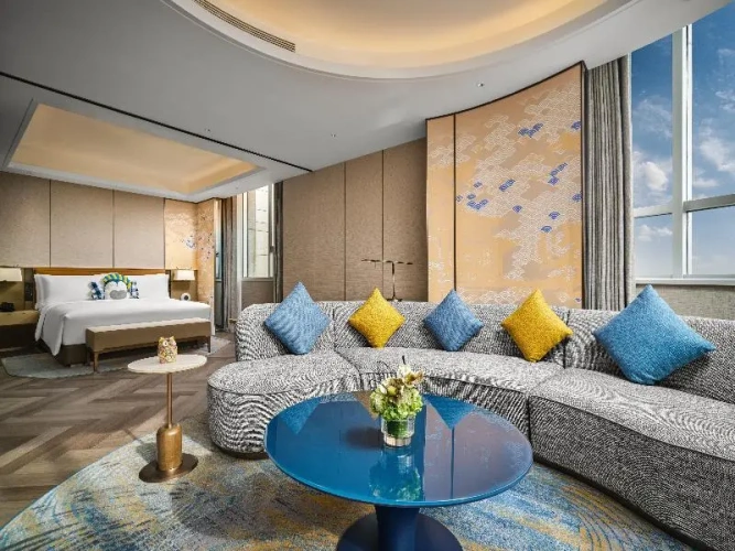 Deluxe Double Suite