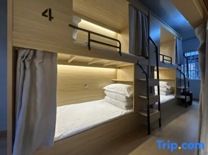 Bed in Dorm (male dorm)