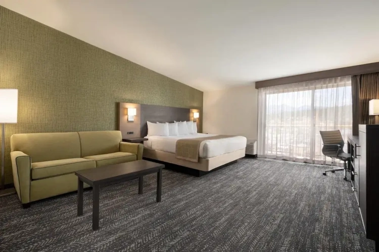 Double Suite