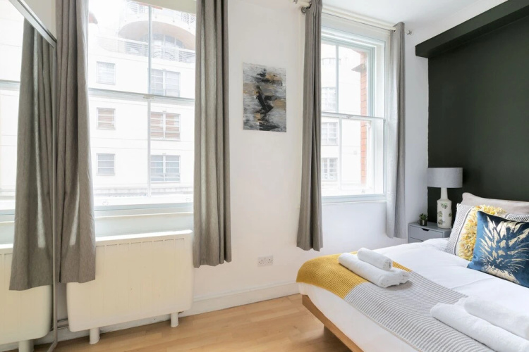 The Aldgate Flats