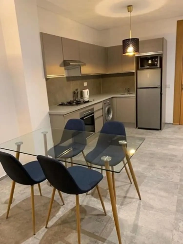 2 Bedrooms Apartment