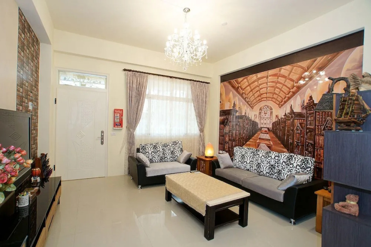 19 Platform Homestay B