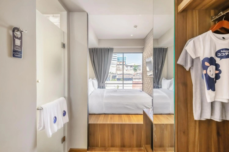 Kokotel Bangkok Surawong