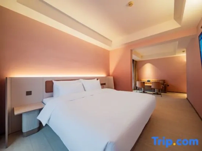 2 Bedrooms Suite