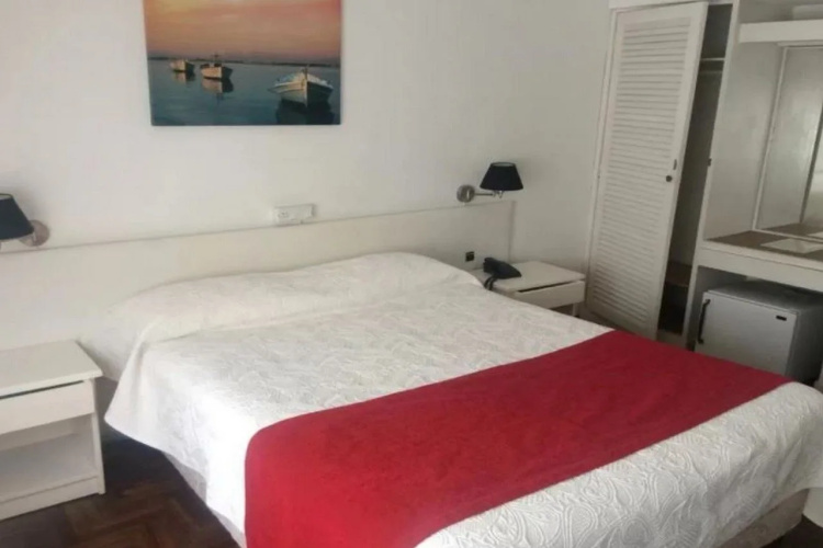Bonne Etoile Hotel