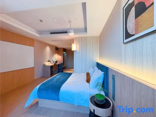 Standard Double room with river view
