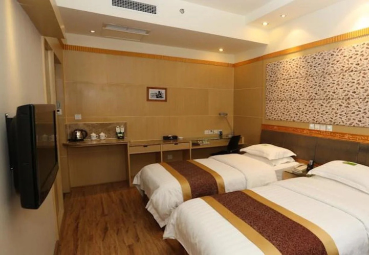 Chengdu Skylakes Hotel