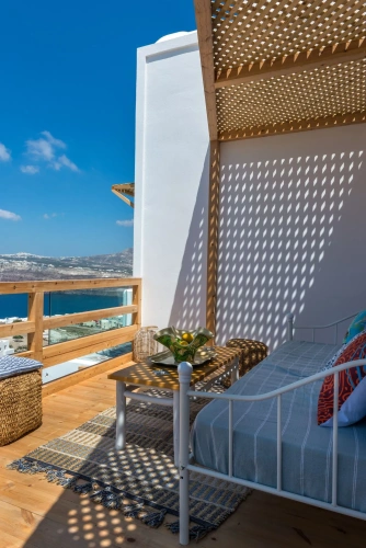 Suite with mountain view