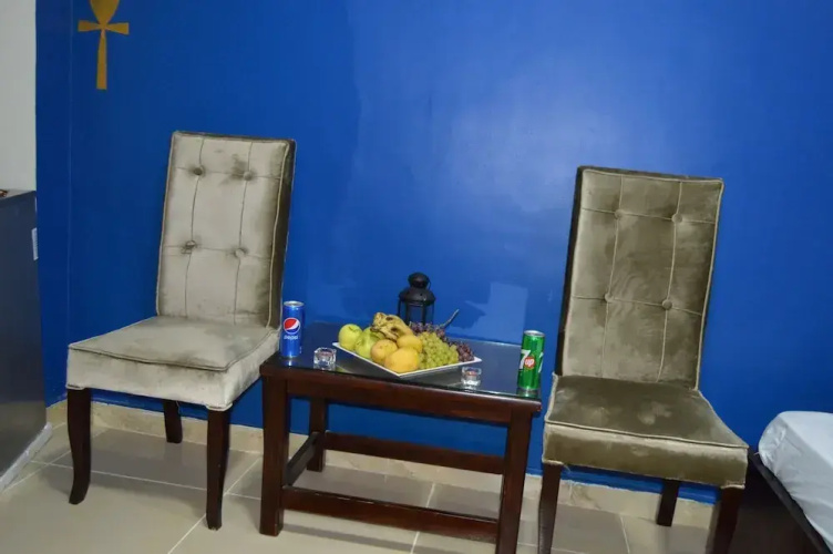 Comfort Pyramids Inn